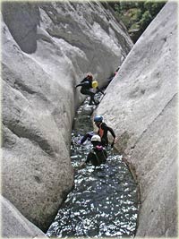 le passage le plus fun et le plus dangereux du canyon du Chassezac